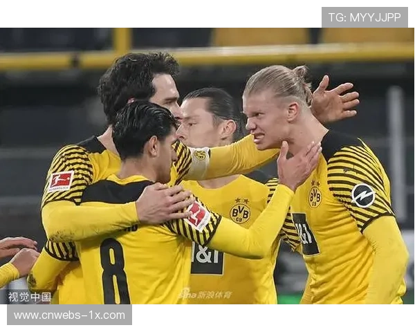 多特蒙德vs弗赖堡，全场高压逼抢致双方体力透支